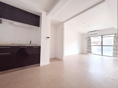 【居間・リビング】 | 森田マンション２号棟 | ゆったりとしたリビングです(写真は別部屋のものです)