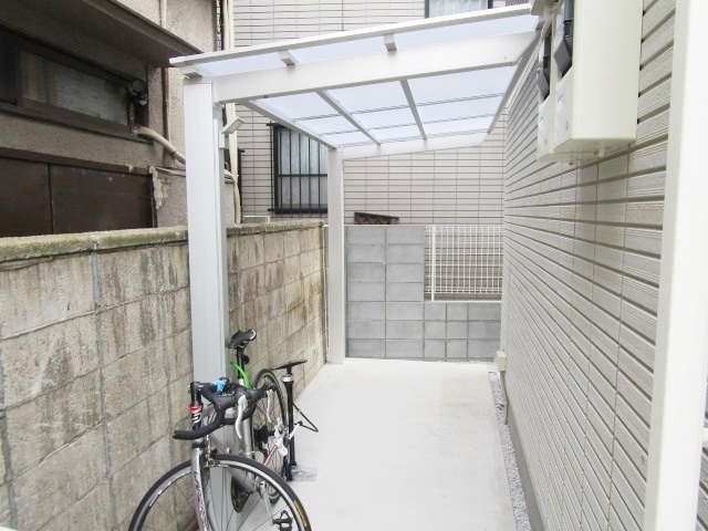 M’s PLACEのその他共用部分|屋根付き駐輪場。