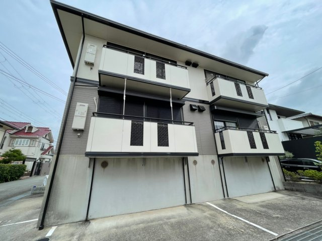 エクセレント松下の外観