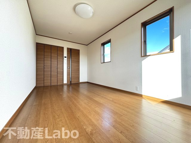 板野郡藍住町徳命字小塚のアパート