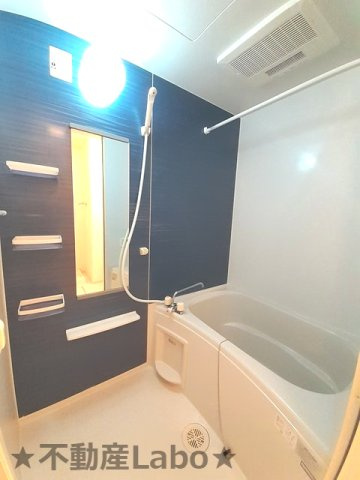 グラースBの浴室