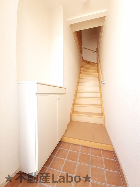 グラースBの玄関