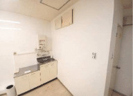 大津市末広町の店舗事務所のキッチン