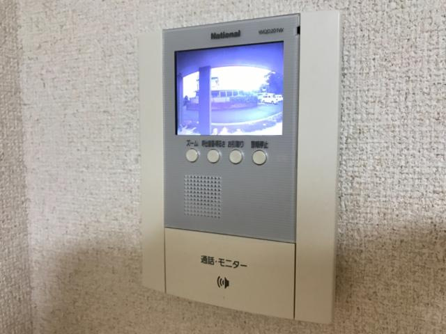 サン　フォレスタのセキュリティ|カメラ付インターホン