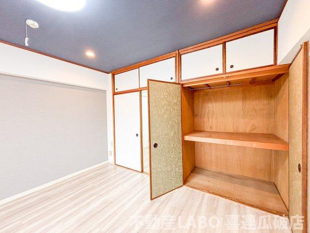 シャトー背戸口の収納