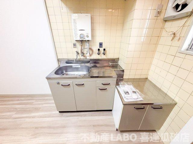 シャトー背戸口のキッチン