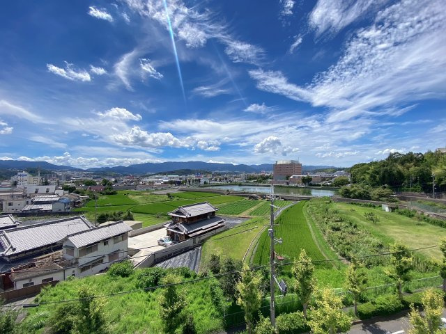 石坂スカイハイツの展望