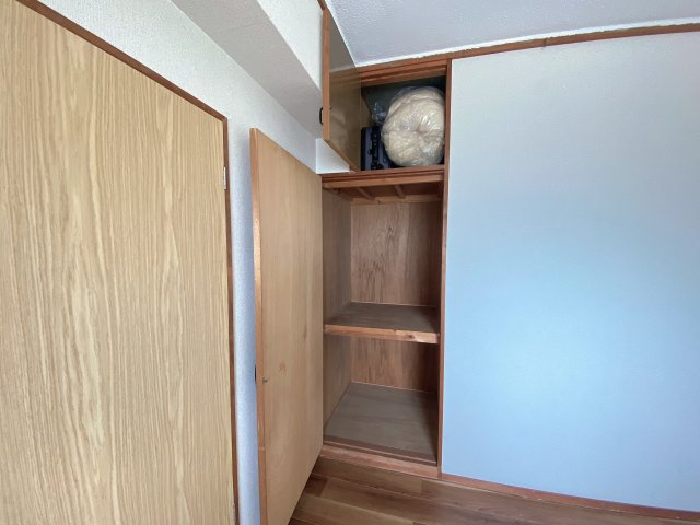 石坂スカイハイツの収納|同物件別部屋イメージ写真