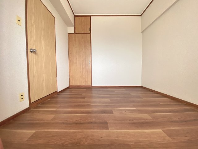 石坂スカイハイツの寝室|同物件別部屋イメージ写真
