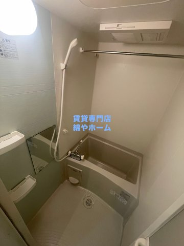 Fメゾン北加賀屋II番館の浴室|ゆったり過ごせるお風呂です