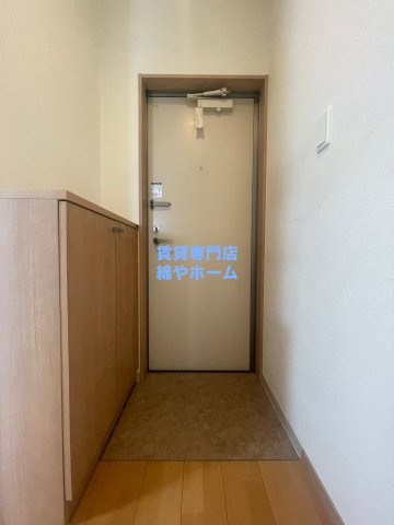 Fメゾン北加賀屋II番館の玄関|ゆったりとした玄関です