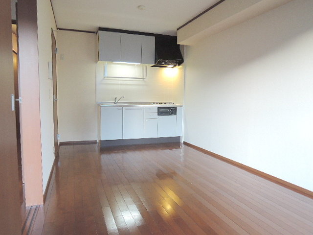 ＯＦＦＳＨＯＲＥの居間・リビング