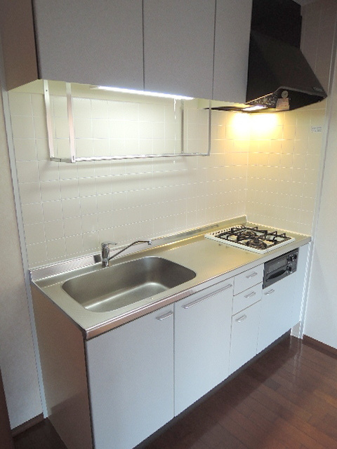 ＯＦＦＳＨＯＲＥのキッチン