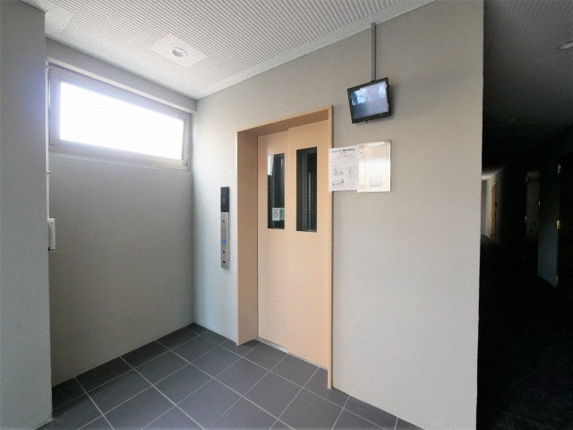 みおつくし岸里Ⅱのロビー