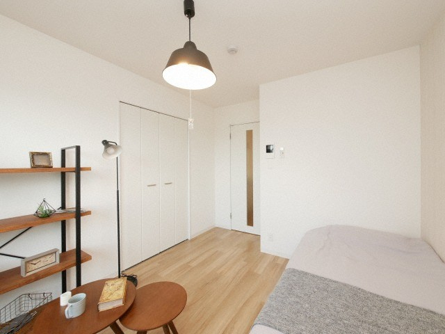 みおつくし岸里Ⅱの居間・リビング