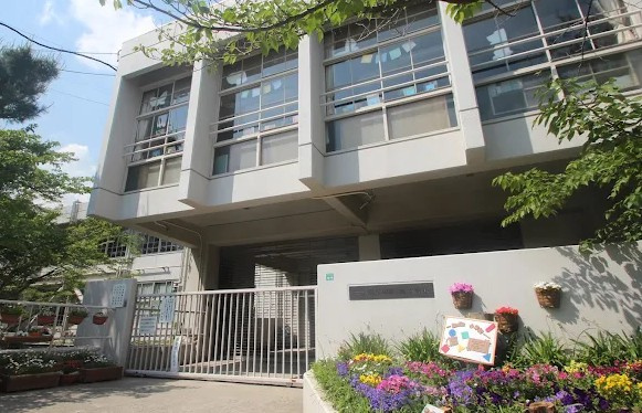 芦屋市朝日ケ丘町・一戸建のその他|芦屋市朝日ケ丘小学校