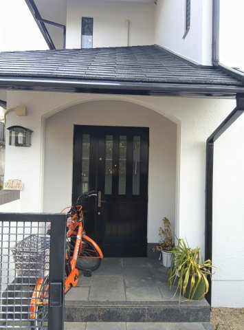 芦屋市朝日ケ丘町・一戸建の玄関|玄関ポーチ