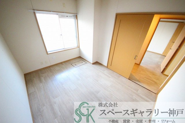 明石清水第2高層住宅の寝室|※お部屋により仕様が異なる場合があります※