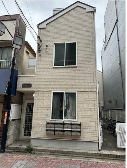 セントレジデンス中野のエントランス