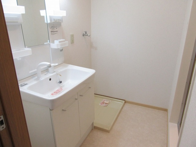 リブェール宝塚Ⅱの洗面所