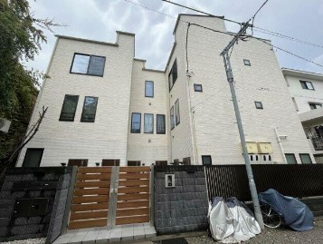 【外観】 | BEテラス中野富士見町 | 綺麗な外観。