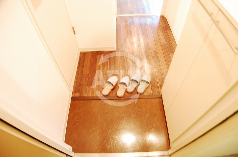 W.O.B.阿波座（ウォブ阿波座）の玄関|W.O.B.阿波座（ウォブ阿波座）　玄関