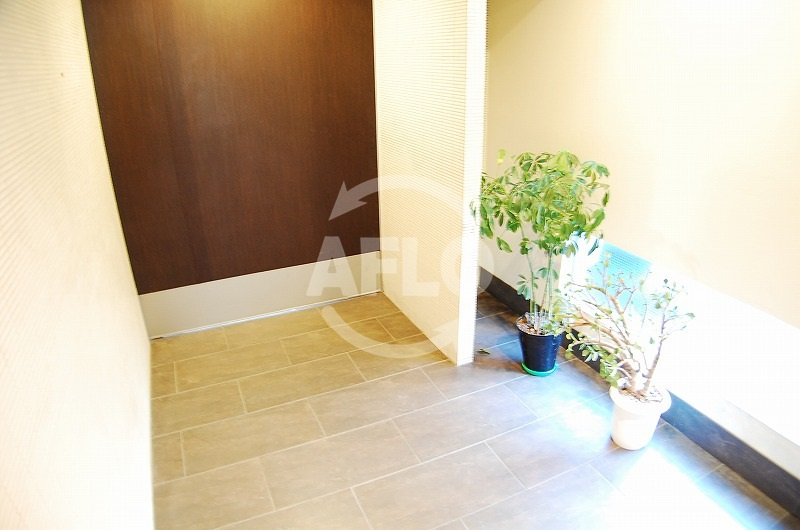 W.O.B.阿波座（ウォブ阿波座）のロビー|W.O.B.阿波座（ウォブ阿波座）　ロビー