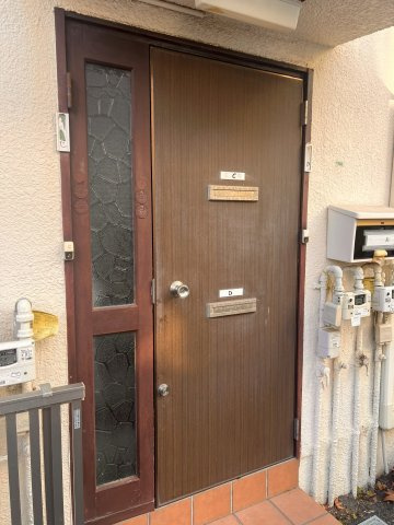 地曳ハウスの玄関