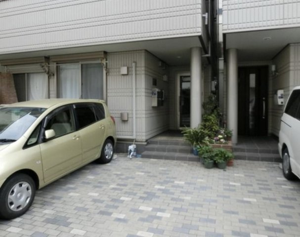 アリスタのエントランス