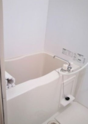 アリスタの浴室