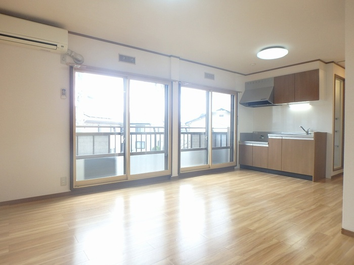 サンフェリカ茶畑　Ｃの居間・リビング