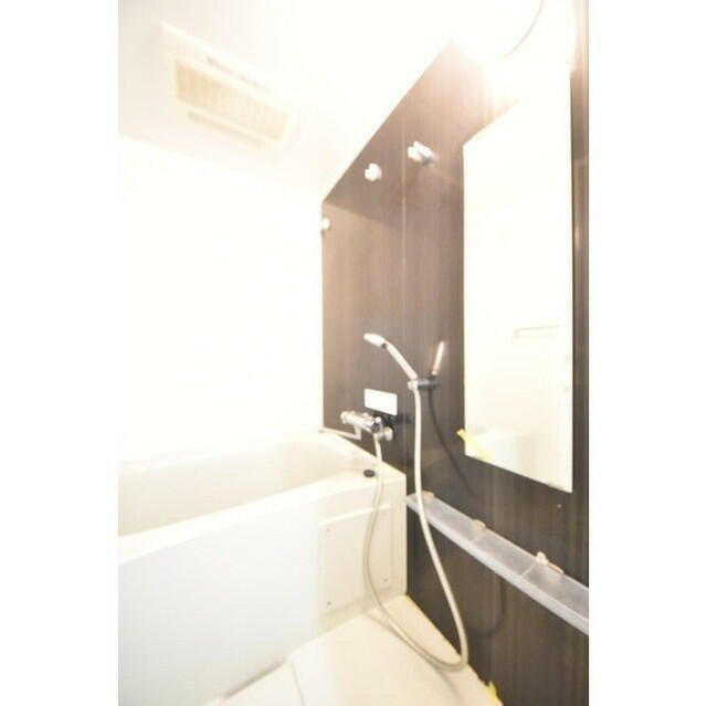 ＬＥＸＥ赤羽の浴室