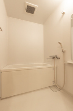 【浴室】 | 百花園パーク・ファミリア