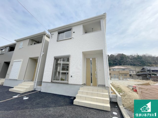 枚方市渚本町　第1期　新築一戸建ての外観|安心の10年保証！外観を美しく保ち、雨水で汚れを落とします！気になることがありましたら、お気軽にお問い合わせください！