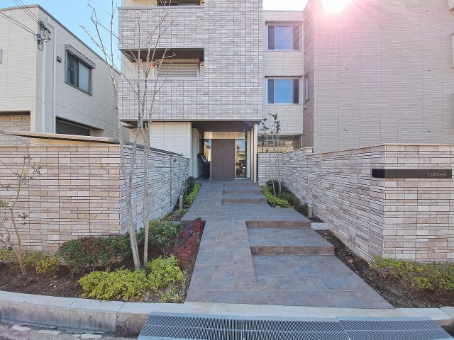 ルミソルのエントランス