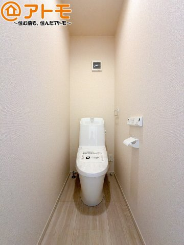 【トイレ】 | 駿河区下川原五丁目10期　新築戸建　5号棟 | 毎日使うトイレだからこそ機能性を重視したいですよね！温水洗浄便座で快適な時間をお過ごしください♪