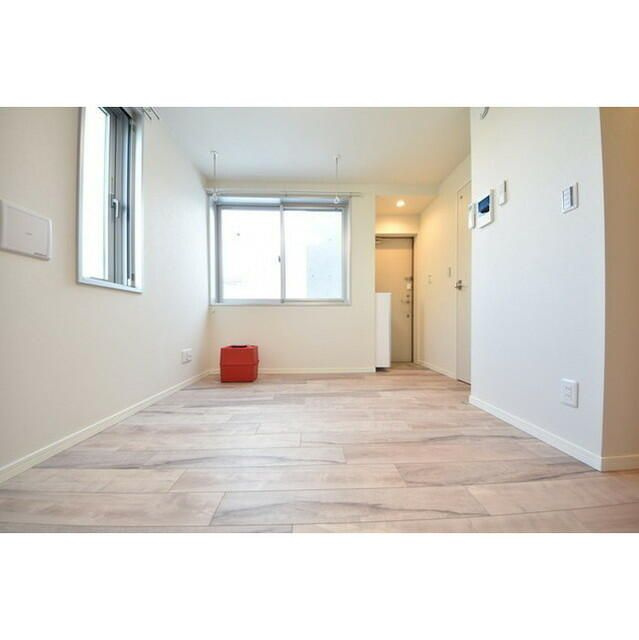 ティーグル西尾久の居間・リビング