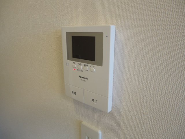 レマーレの内装|カメラ付インターホン