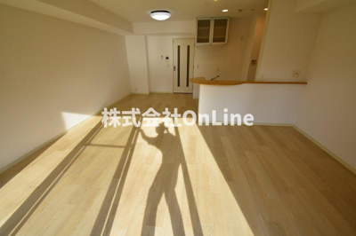 【居間・リビング】 | セレッソコート上本町EAST