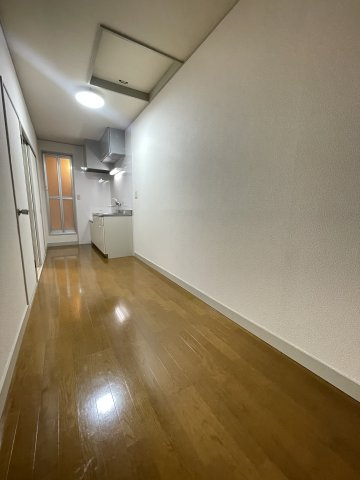 コアコーポAの居間・リビング