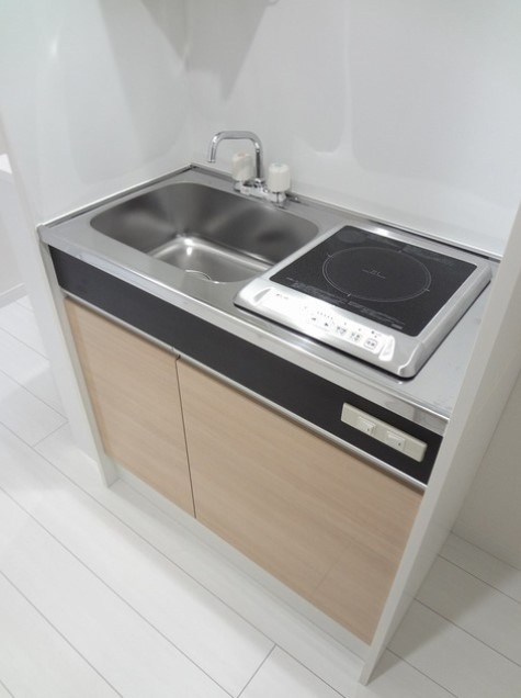 川崎市多摩区宿河原５丁目のアパートのキッチン