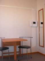 ゆったり過ごせる居間です