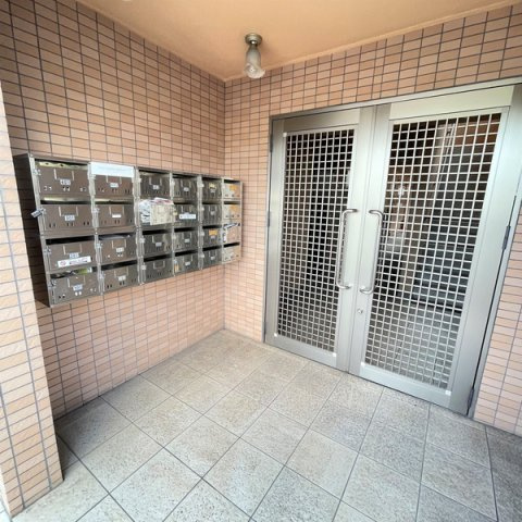 A.City美園　　刈谷市近郊の賃貸はクラスホームのエントランス