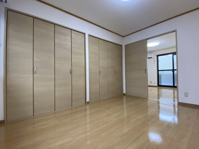 ハイカムール保戸野Aの洋室|洋室6帖