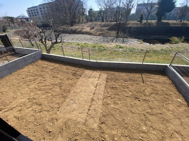 所沢下安松第七　新築2棟の庭