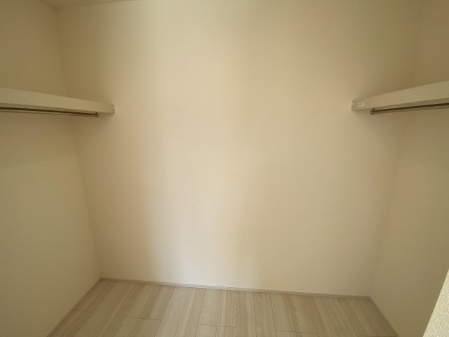 所沢下安松第七　新築2棟の収納
