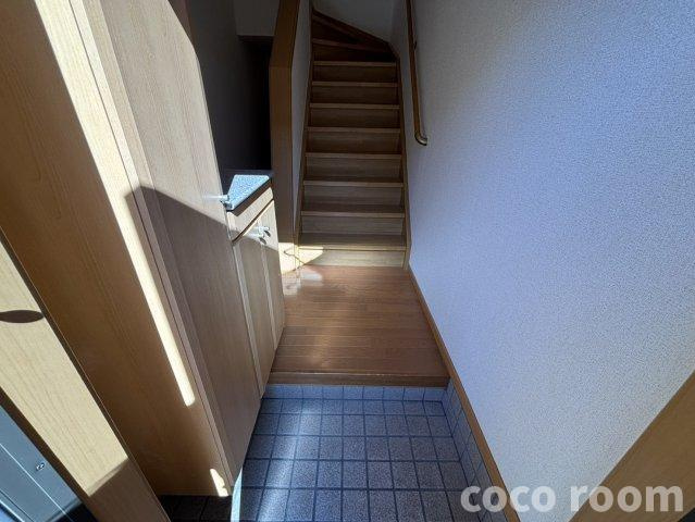 ＣＯＭＯＤＯ旭の玄関