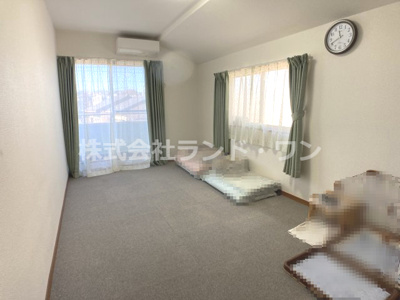 【洋室】 | 東村山市多摩湖町4丁目 | 約7.75帖の洋室