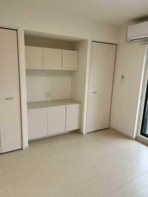 ヴィラ西船橋の居間・リビング