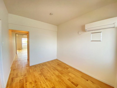 【寝室】 | バーンフリート総持寺